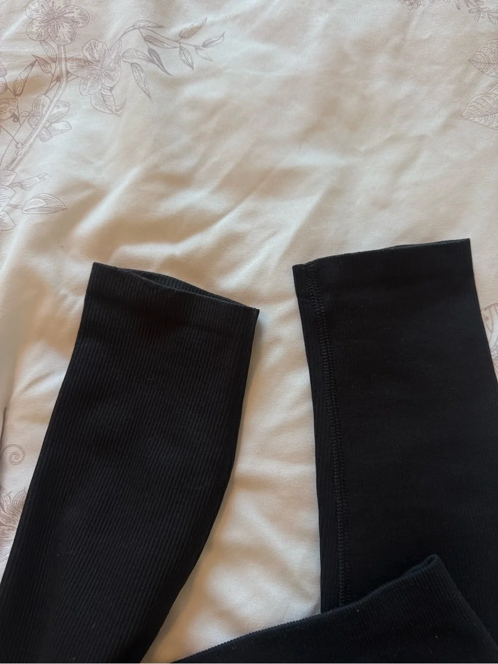 ALO Yoga sleek ribbed